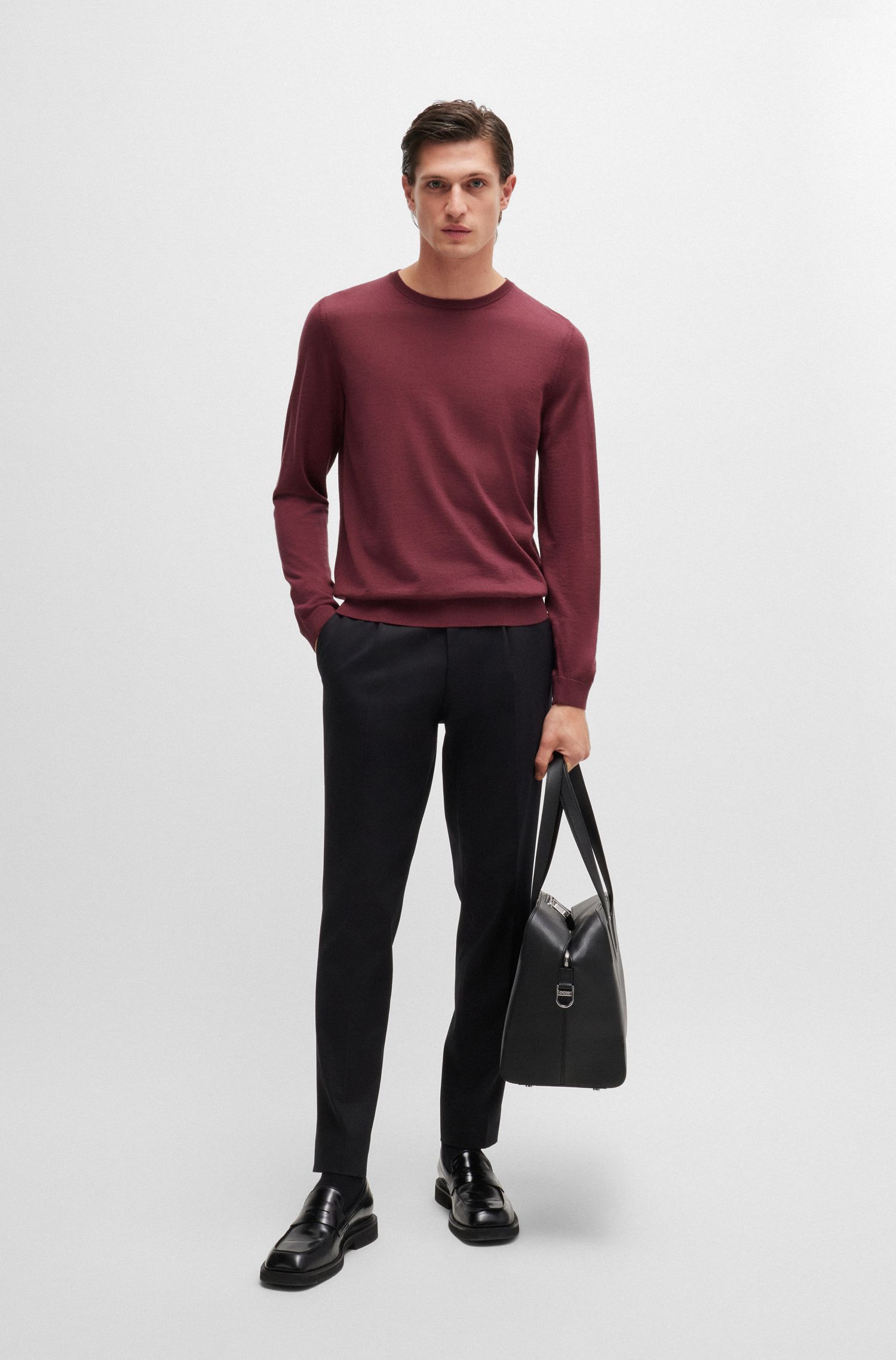 BOSS - Áo sweater slim-fit cổ tròn