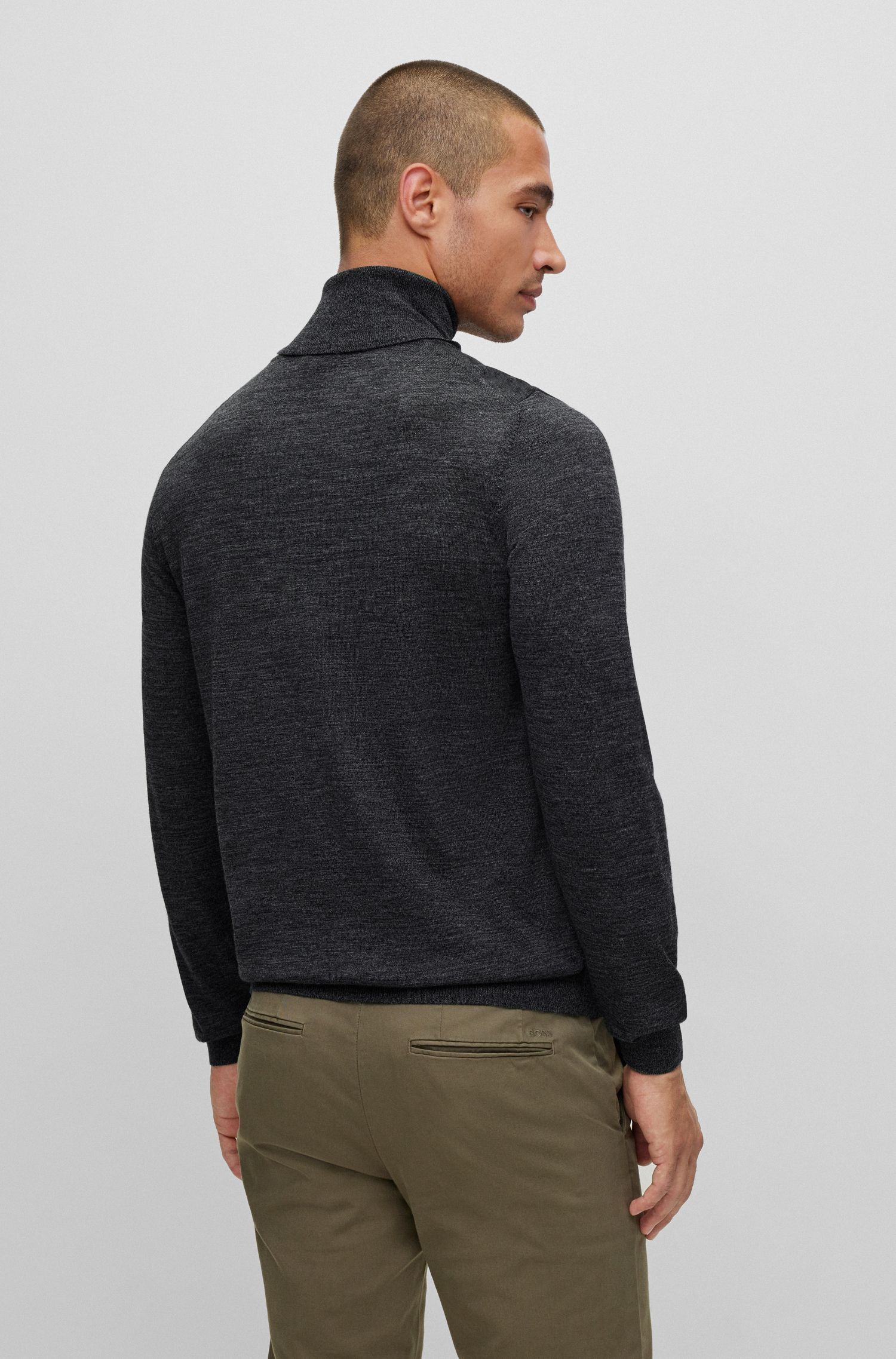 BOSS - Áo sweater dáng slim-fit