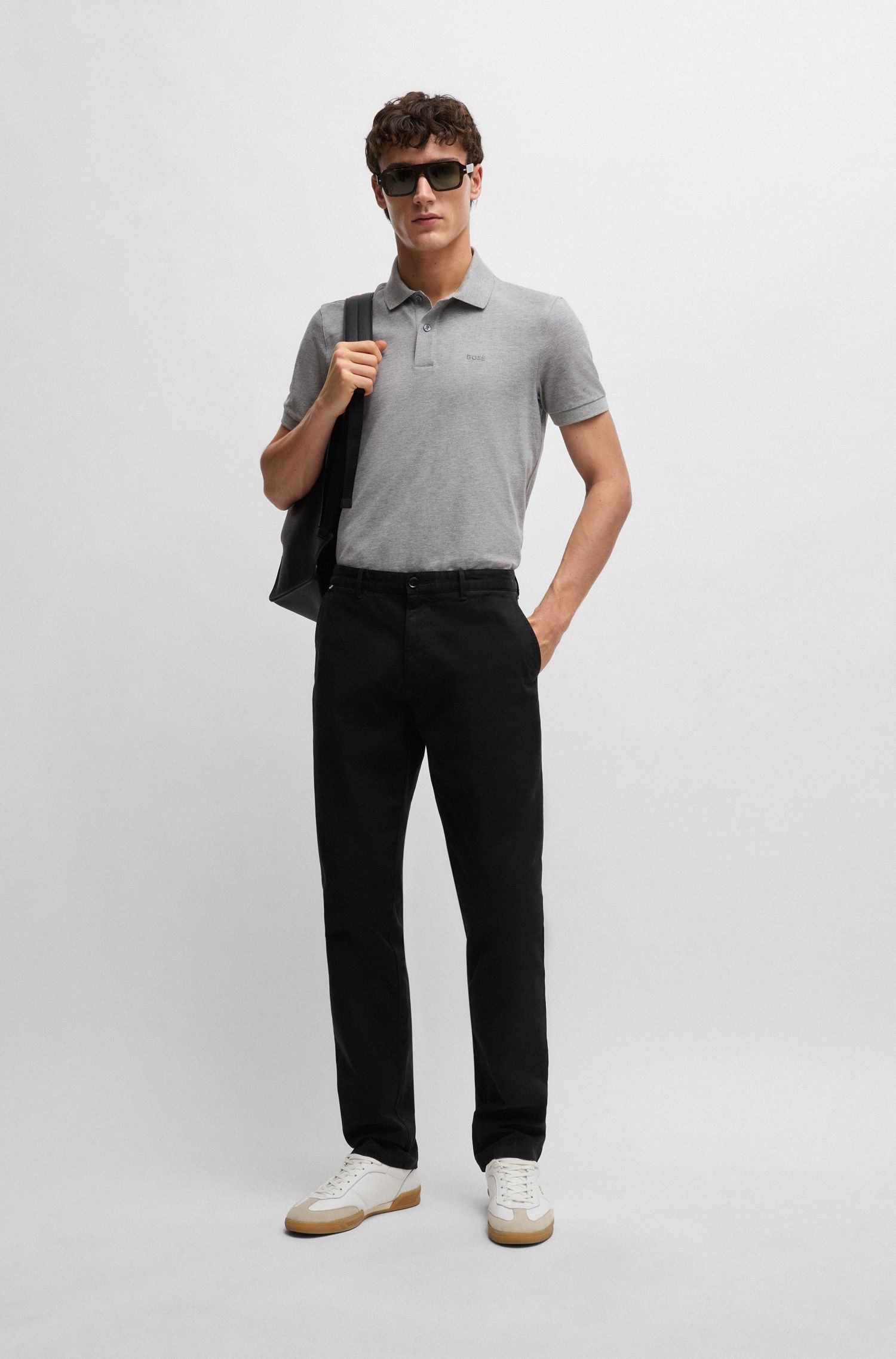 BOSS - Quần chinos dáng regular fit vải gabardine cotton co giãn