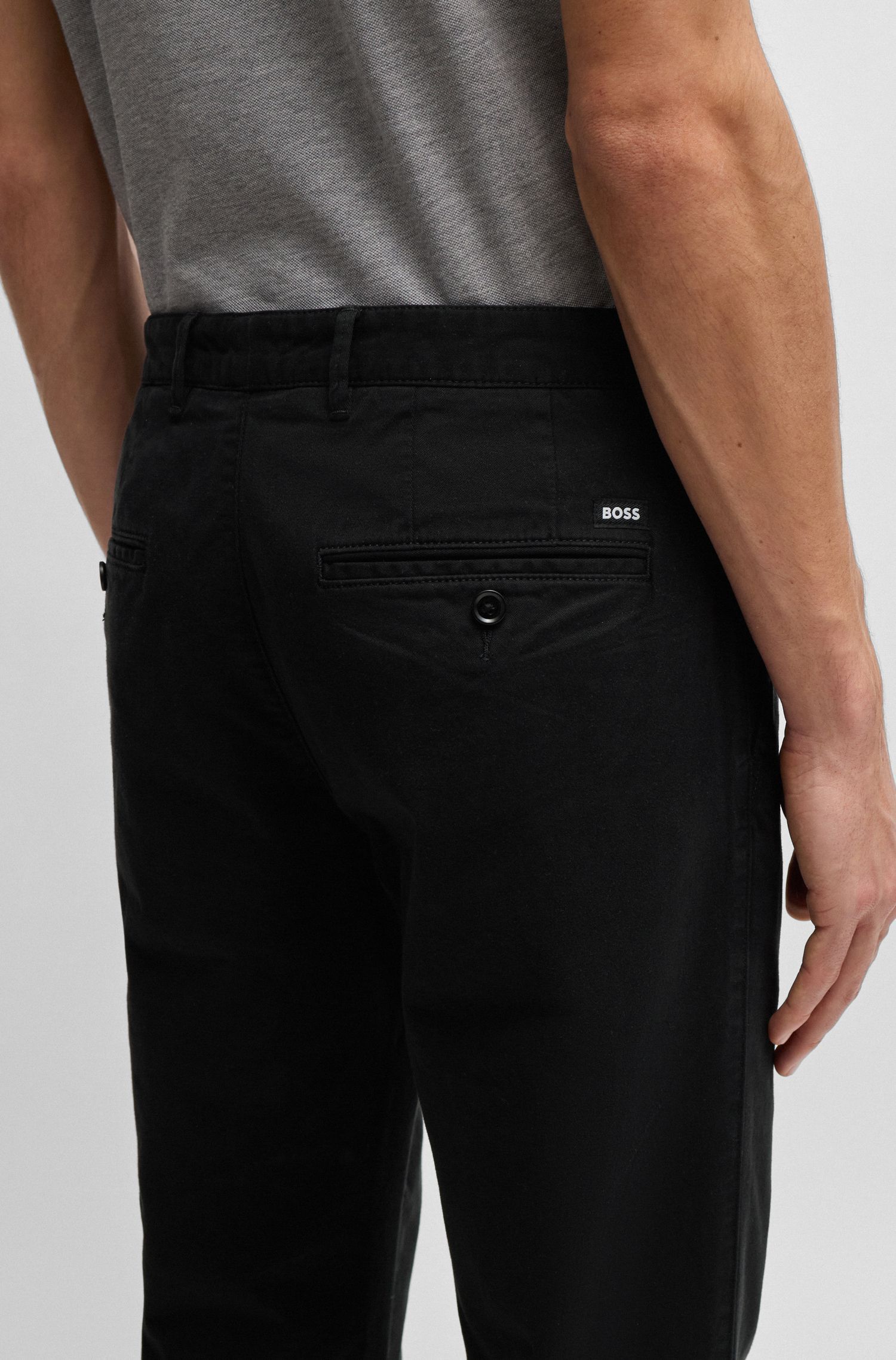 BOSS - Quần chinos dáng regular fit vải gabardine cotton co giãn