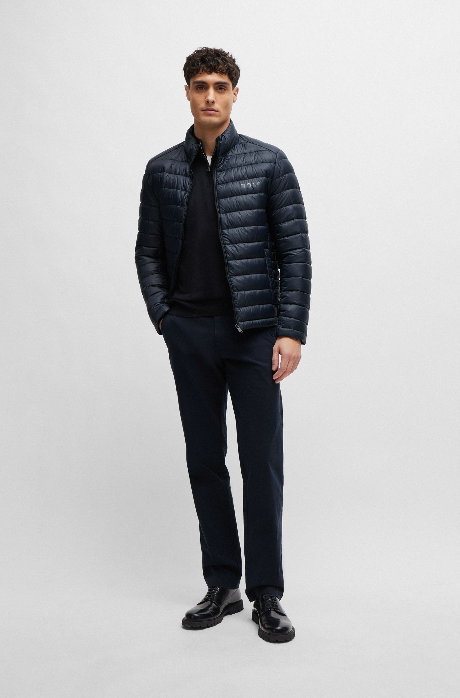 BOSS - Quần chinos dáng regular fit vải gabardine cotton co giãn