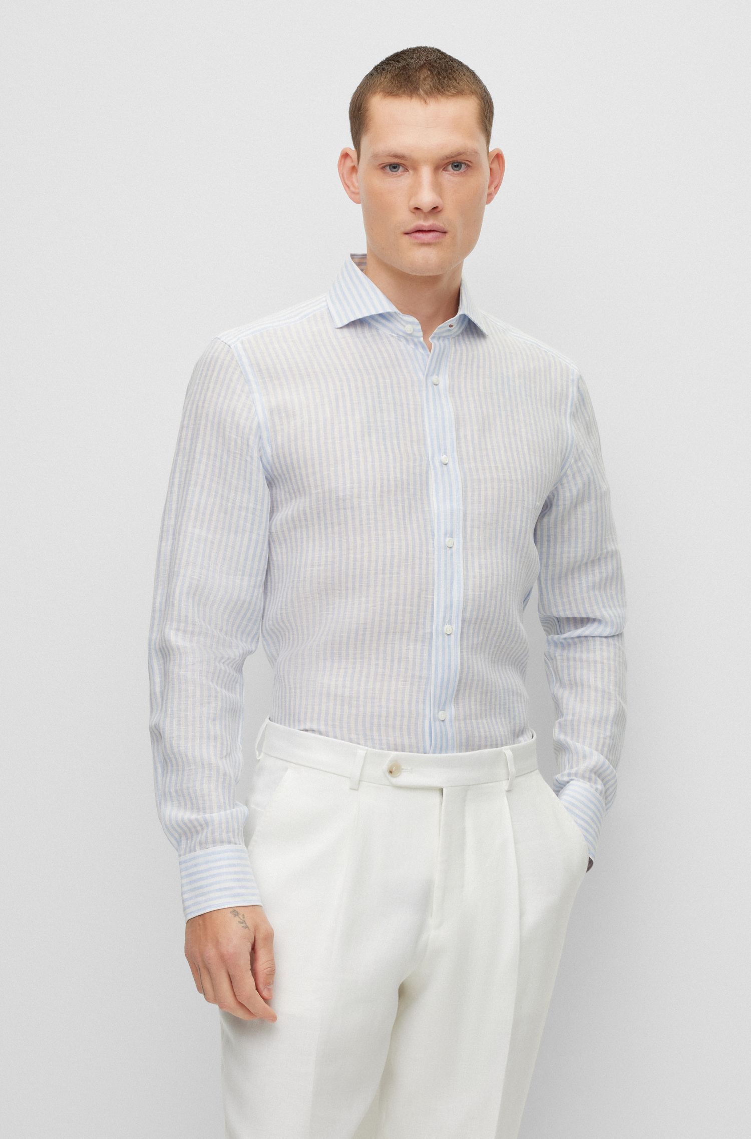 Áo sơ mi dáng ôm vải linen
