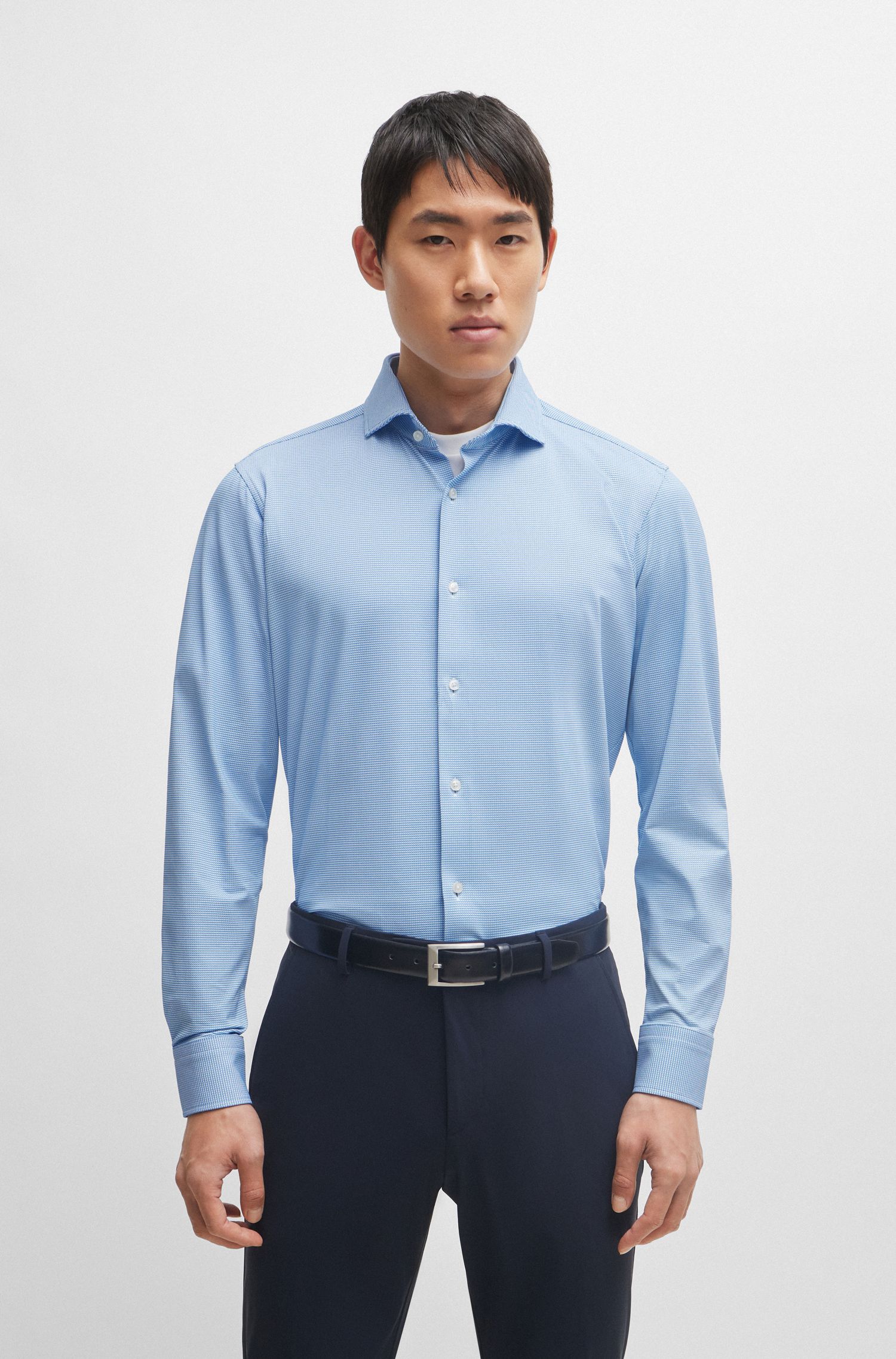 Áo sơ mi dáng regular-fit vải co giãn cao