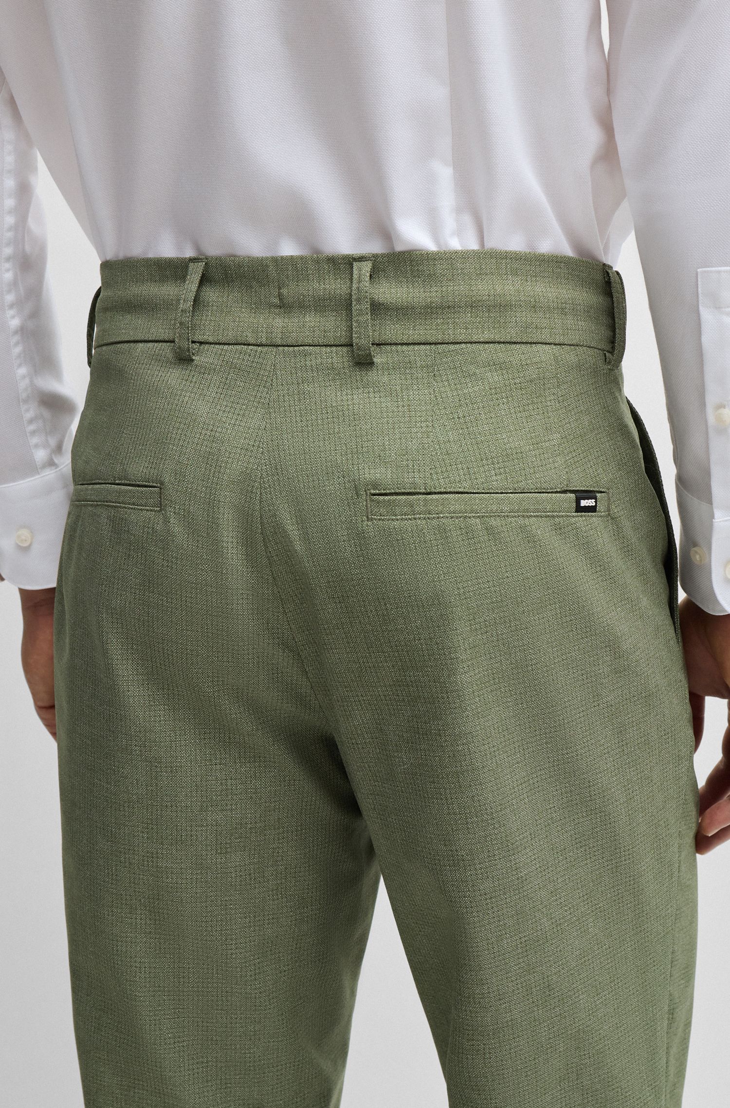 BOSS - Quần slim-fit làm từ nylon mesh