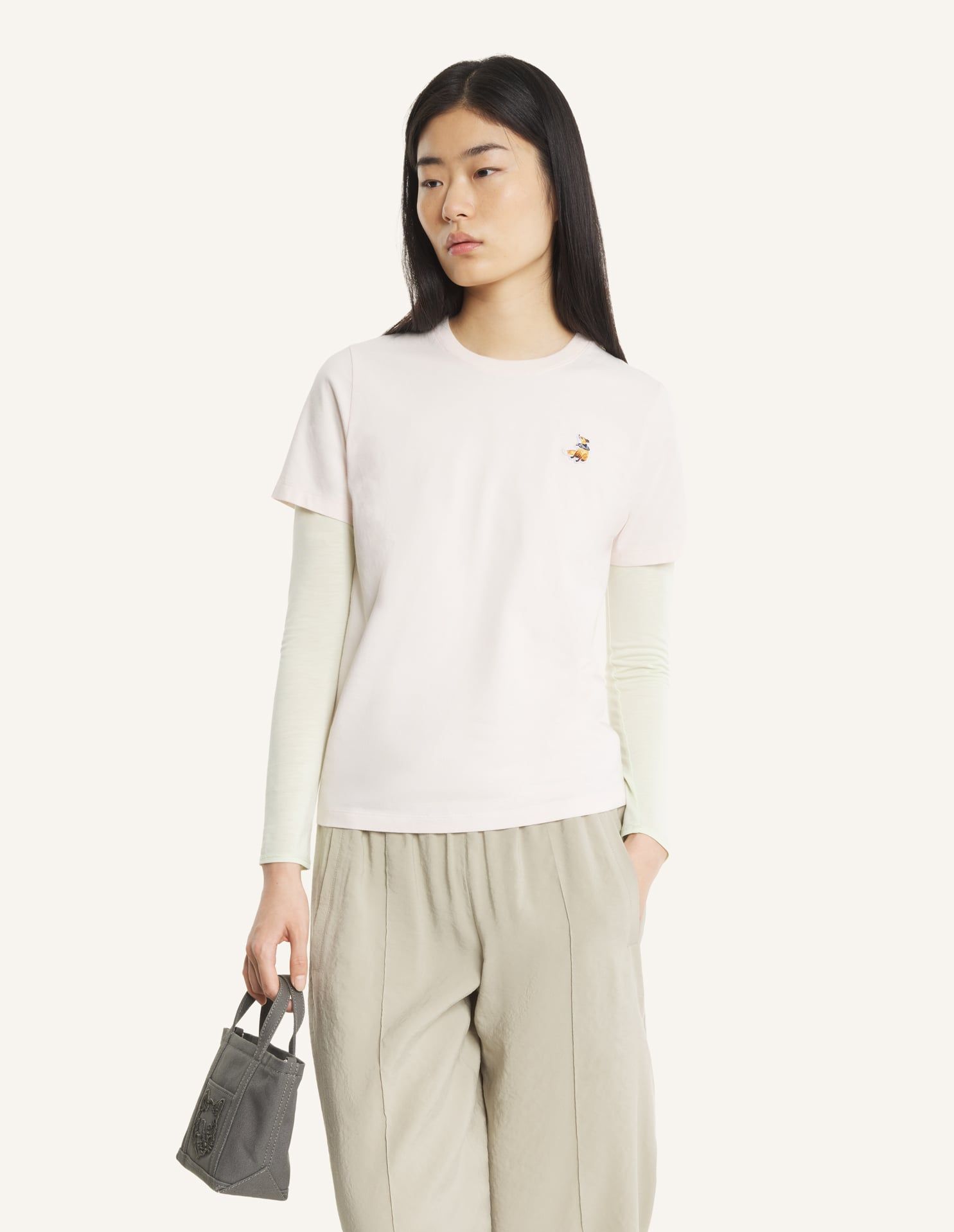 Maison Kitsuné - Áo thun nữ Dreaming Fox dáng Regular