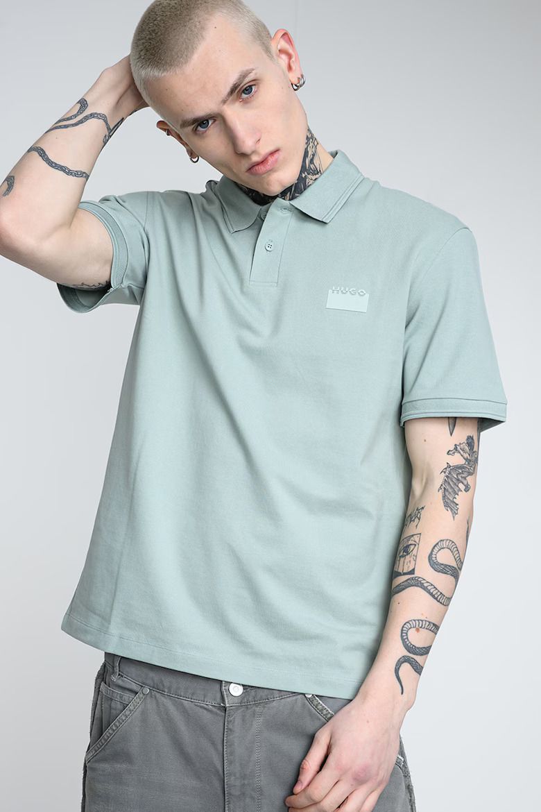 HUGO - Áo polo dáng relaxed-fit vải cotton piqué in logo cắt đôi